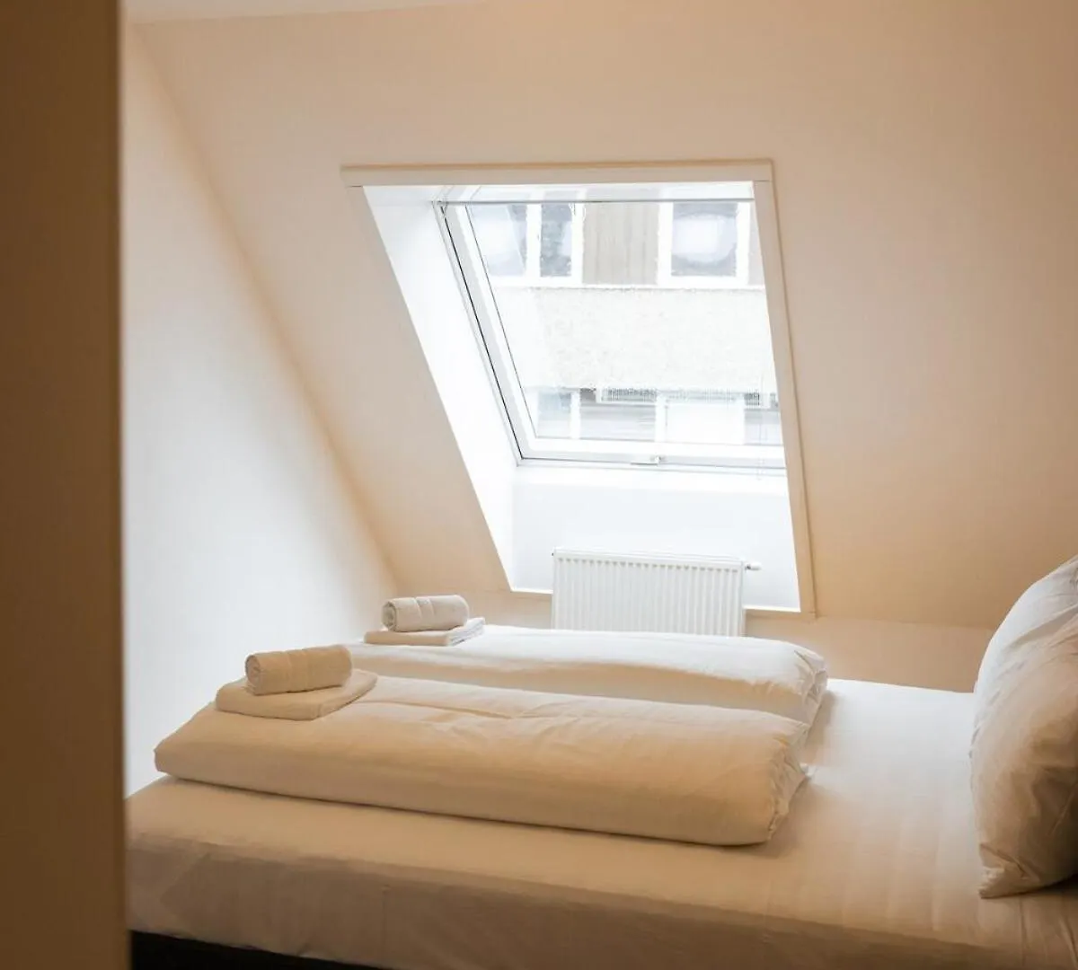 75 M2 Rooftop Central Apartment Wenen